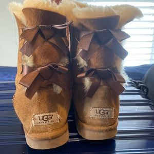 UGG boots with bow detail